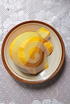 Freshly cut mango, ready to be savored