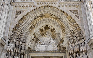 Fretwork on the walls of the cathedral.