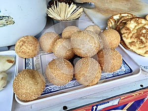 Fried ball snack Chinese recipe