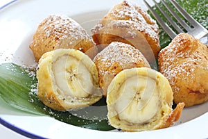 Fried banana fritters , pisang goreng