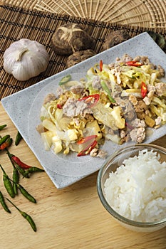 Fried Cabbage with chicken and rice