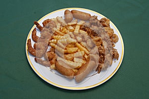 fried calamari rings and shrimp