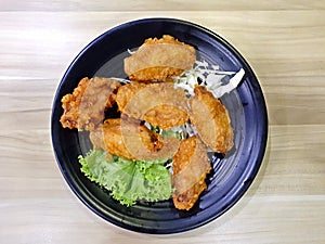 Fried chicken winglet