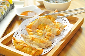 Fried dumpling