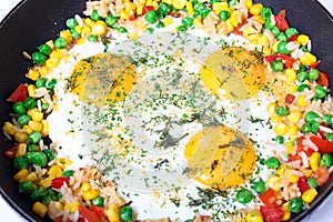 Fried eggs with vegetables