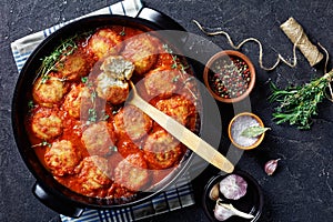 Fried Fish Balls in spicy Tomato Sauce