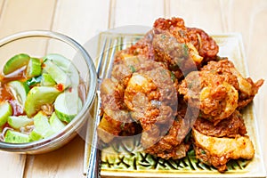 Fried fish cake with squid (Tod Mun).