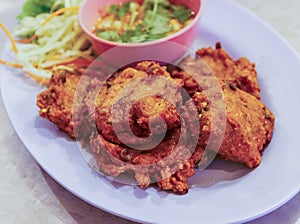 Fried fish-paste balls