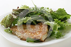 Fried flounder with lettuce