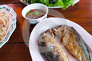 Fried mackerel and chili shrimp paste