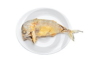 .Fried mackerel in a white dish