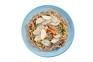 Fried noodle with fish cake