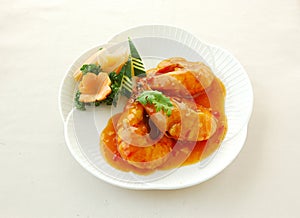 Fried prawn with spicy & sour sauce