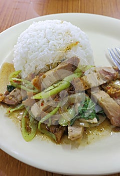 Fried rice basil with crispy pork