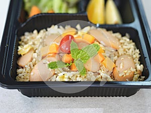 Fried rice with sausage and mixed vegetable