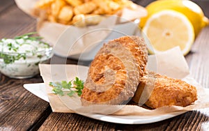 Fried Salmon Filet with Chips