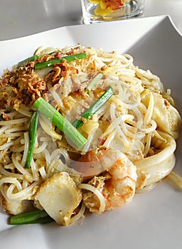 Fried seafood noodles, asian style