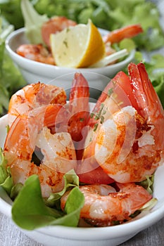 Fried shrimp as a starter