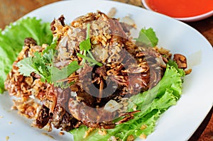 The Fried soft shell crab with garlic.