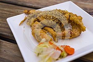 Fried Soft Shell Crab with Garlic