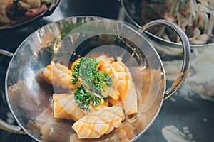 Fried squid with salted egg yolk is the food that