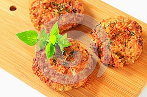 Fried vegetable burgers