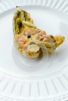 Fried zucchini blossom