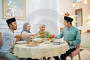 friends forbid man from taking food before breaking the fast