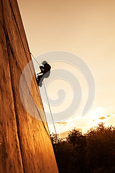 FRIES combat rappeling