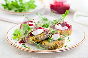 Fritters with quinoa