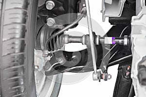 Front car suspension system and drive shaft