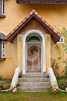 Front door of Europe Style