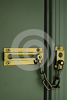 Front door security chain