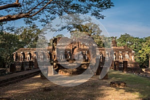 Front of Ruin temple of Wat Chang Rop, in Kamphaeng Phet Histo