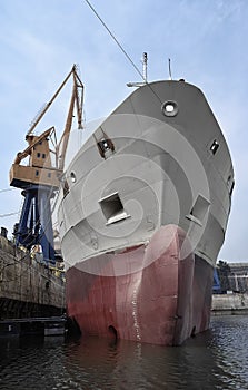 Front view of a cargo ship