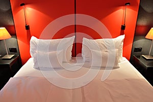 Double red bed