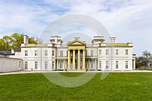 Front view of Dundurn Castle in Hamilton, ON, Canada