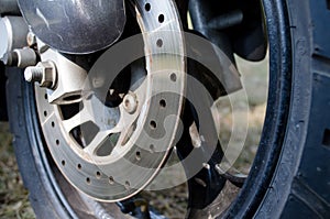 Front wheel with motorcycle disc brake