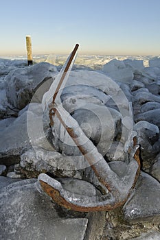Frozen ancor