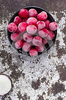 Frozen cherries