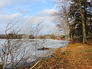 Frozen Green Lake shore a NYS FingerLakes kettle lake