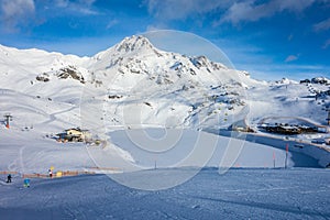 Frozen Grunwaldsee lake at Obertauern ski resort, Obertauern, Radstadter Tauern, Salzburger Land, Austria