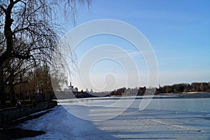 Frozen lake in the Herestrau park