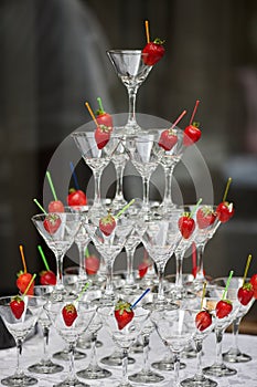 Fruit cocktails on the wedding table