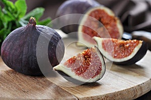 Fruit figs