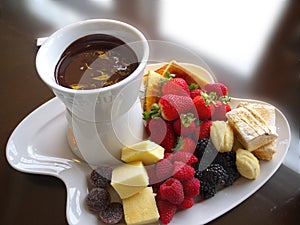 Fruit Fondue