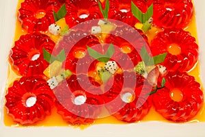 Fruit jelly with strawberry