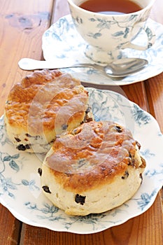 Fruit scones