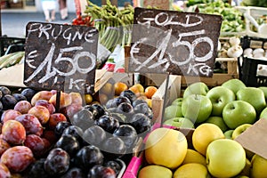 Fruit tray, price tags.