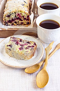 Fruitcake with black currant